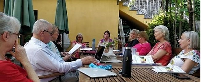 Jo's writing group at the Watermill in Tuscany, ItalyAlls quite in Florence