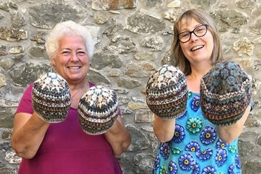 Marie's knitting course participants with their Tam Tams